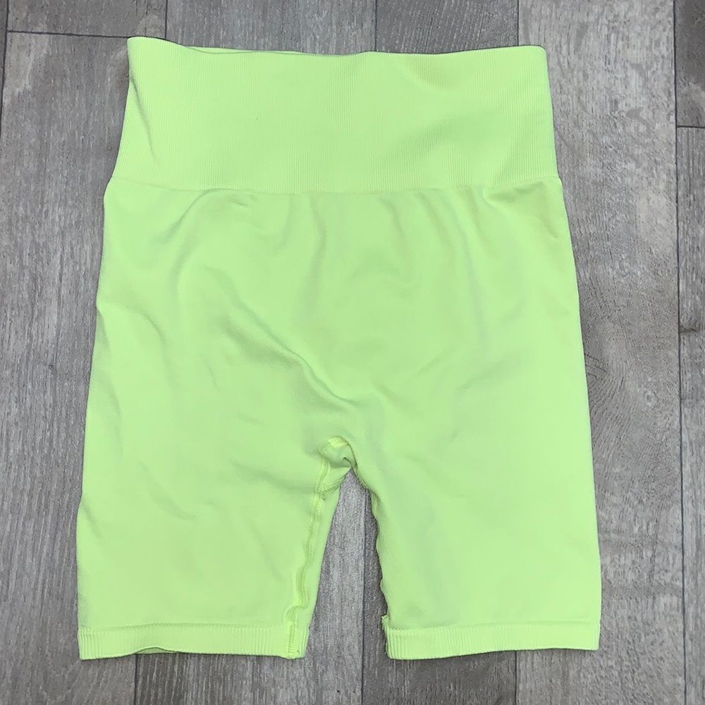 Womens Tala Workout Seamless Legging High Rise Shorts‎